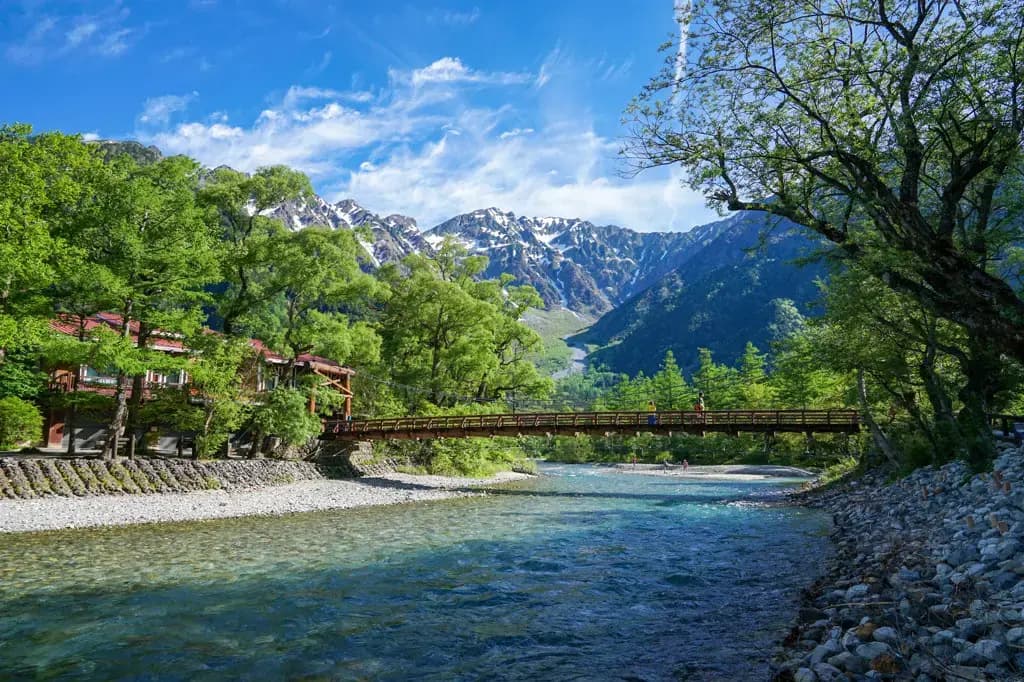 【日本北陸絕景】國泰航空・白川鄉合掌村・神の故鄉上高地・兼六園・雙宿場巡禮|無購物、無自理餐
